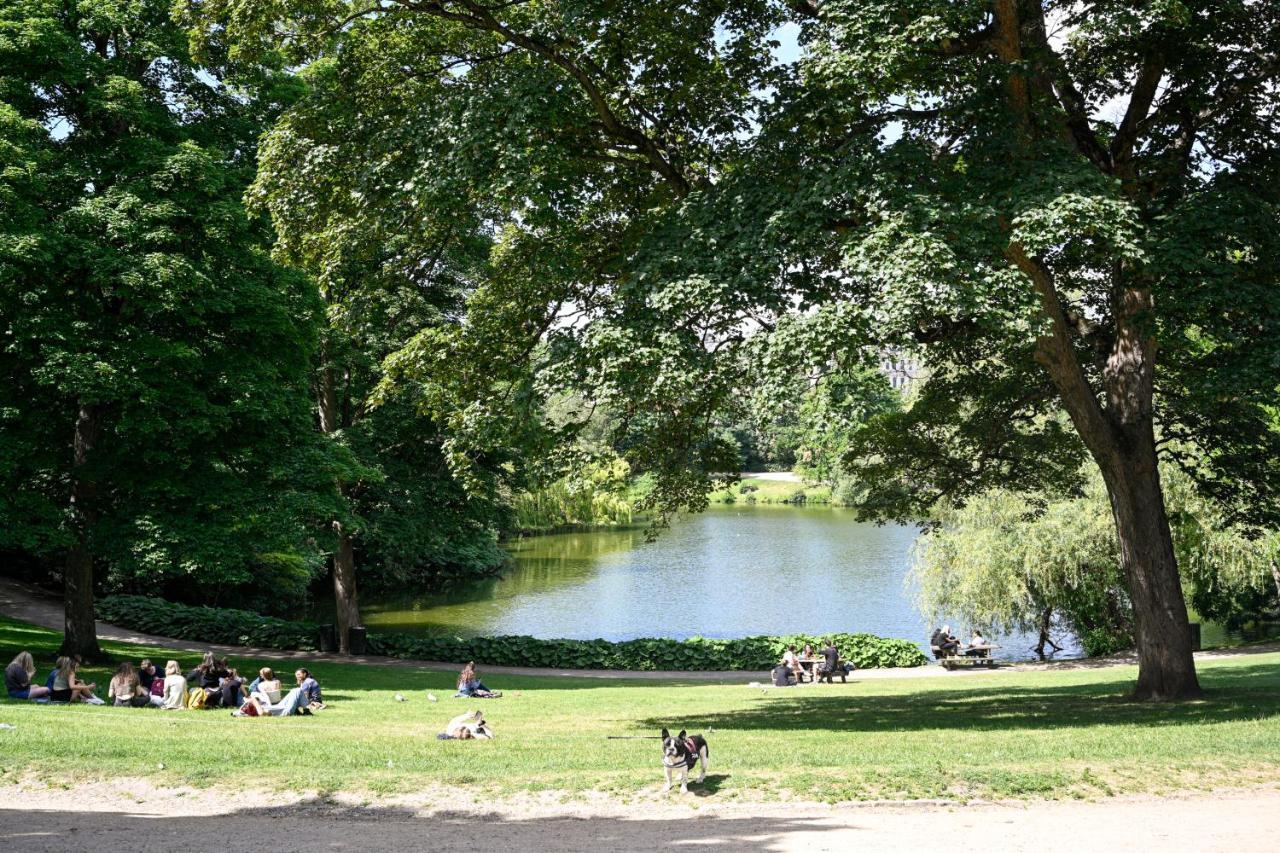 Sanders Lake - Pleasant Two-Bedroom Apartment In Downtown Köpenhamn Exteriör bild